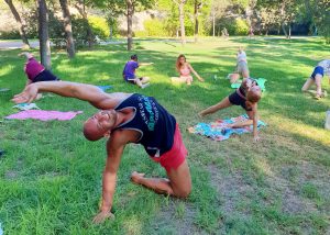 Cours de yoga aux jardins de Turia