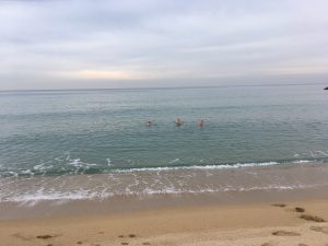 Can you still swim in the sea in December in Barcelona?